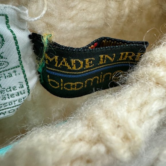 Vintage John Molloy Light Tan Cable Knit Sweater Hand Fashioned 100% Wool Sz 44 - Picture 5 of 6